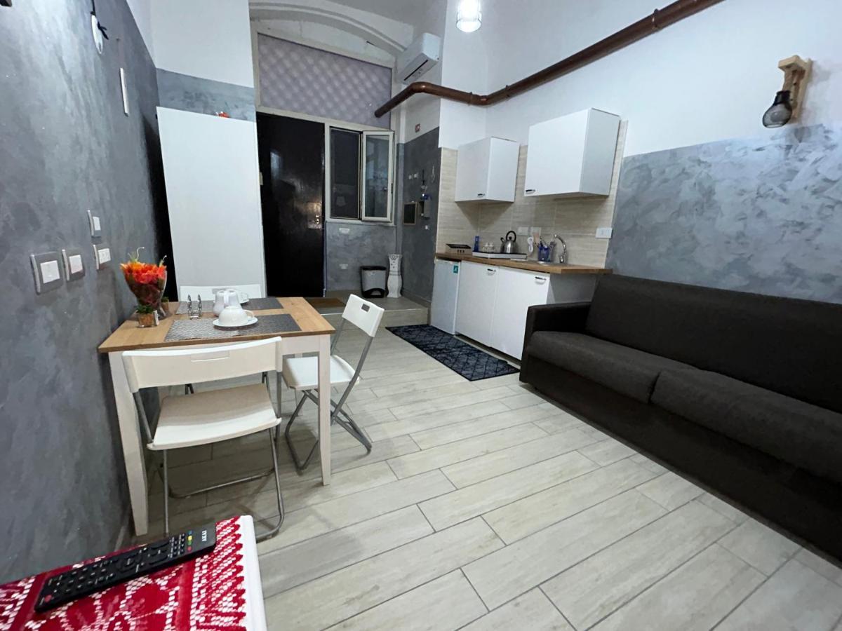 Vico21 Guest House 나폴리 외부 사진