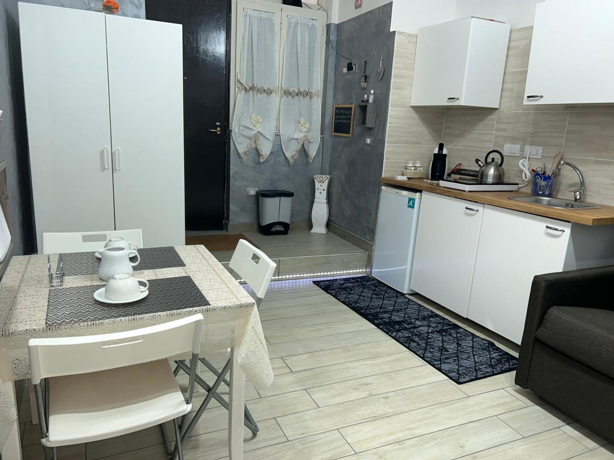 Vico21 Guest House 나폴리 외부 사진